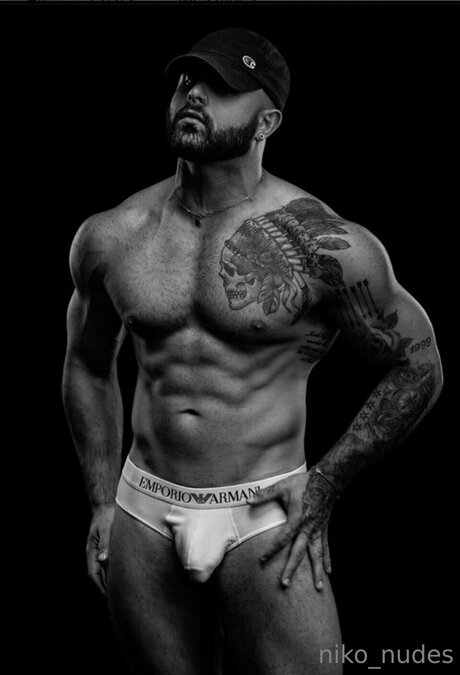 Nikos Nudes Nacktbilder von OnlyFans geleakt