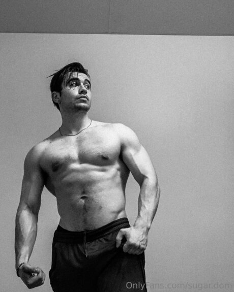 Sugar Dom Kostenlose OnlyFans-Inhalte