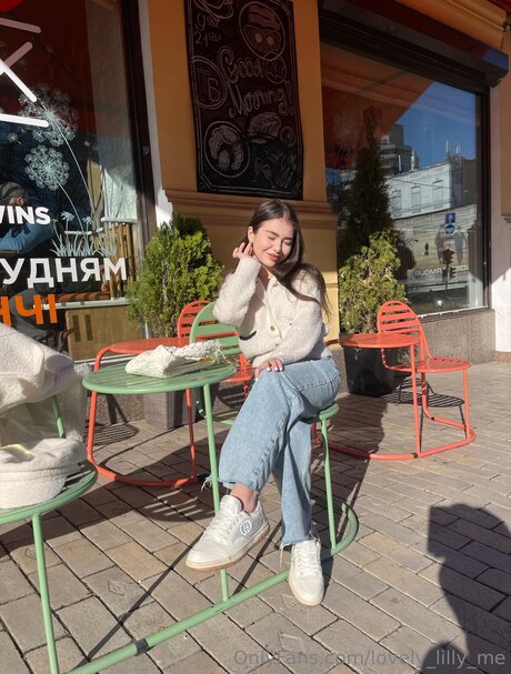 Lovely Lilly Me OnlyFans Nacktfotos