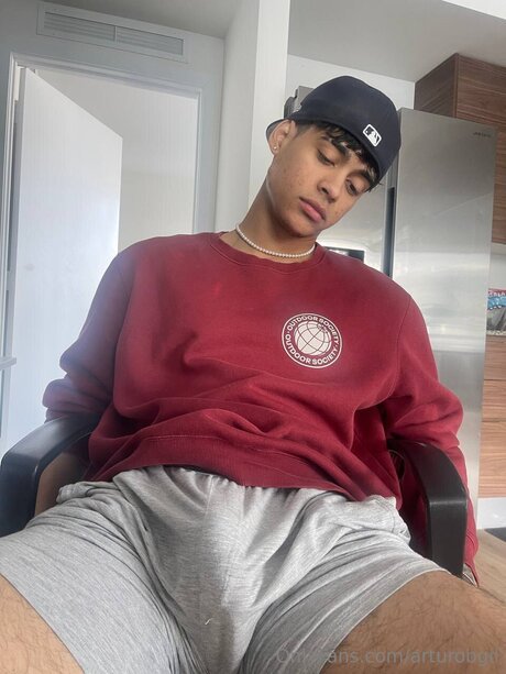 Diegobgil Leak von OnlyFans Pornografie