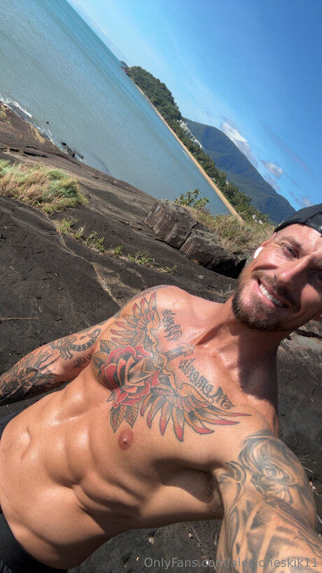 Alexjoneskik11 OnlyFans-Pornos