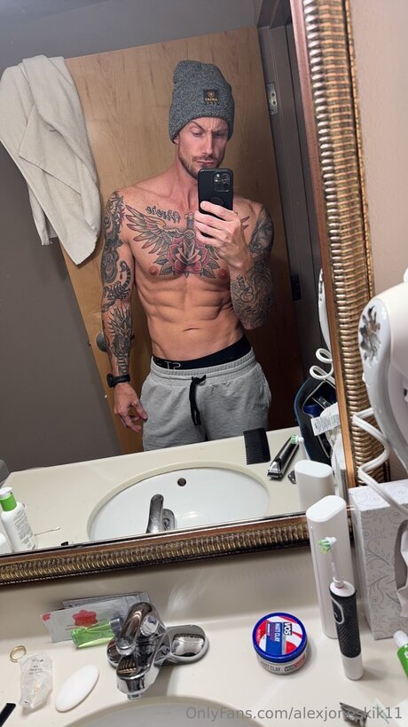 Alexjoneskik11 Füße OnlyFans