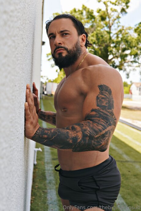 Thebigitaliansub Nackt auf OnlyFans