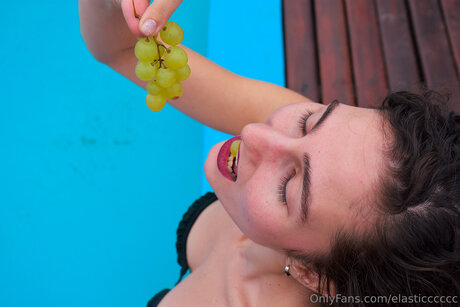 Elasticccccc OnlyFans Striptease