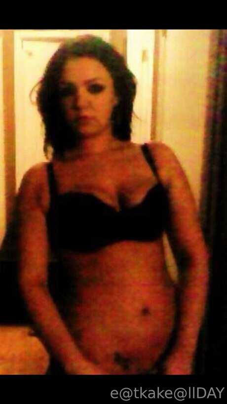 Eatkake OnlyFans Nacktbilder