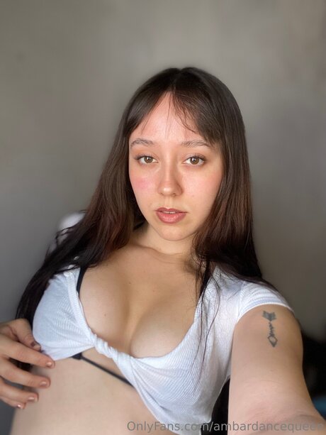 Ambarlatingirl OnlyFans Sextape