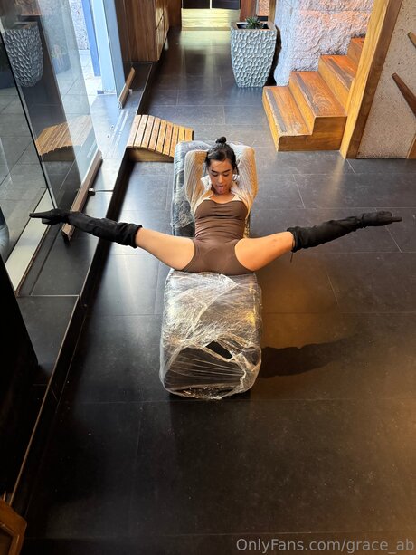 Grace Ab OnlyFans Arsch Leak