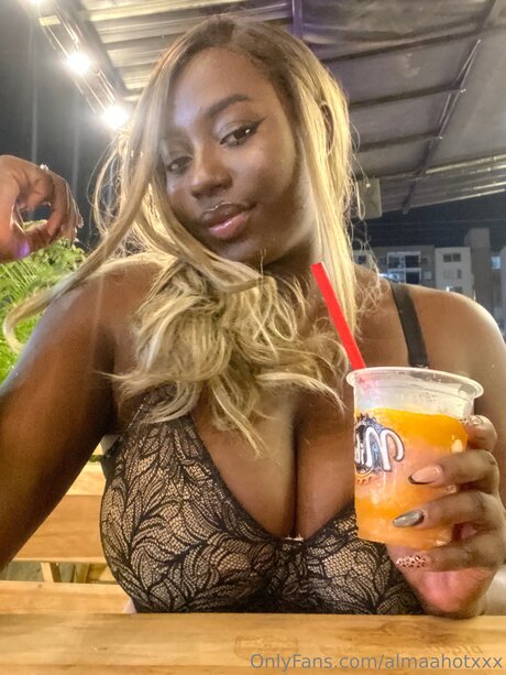 Almaahotxxx XXX OnlyFans