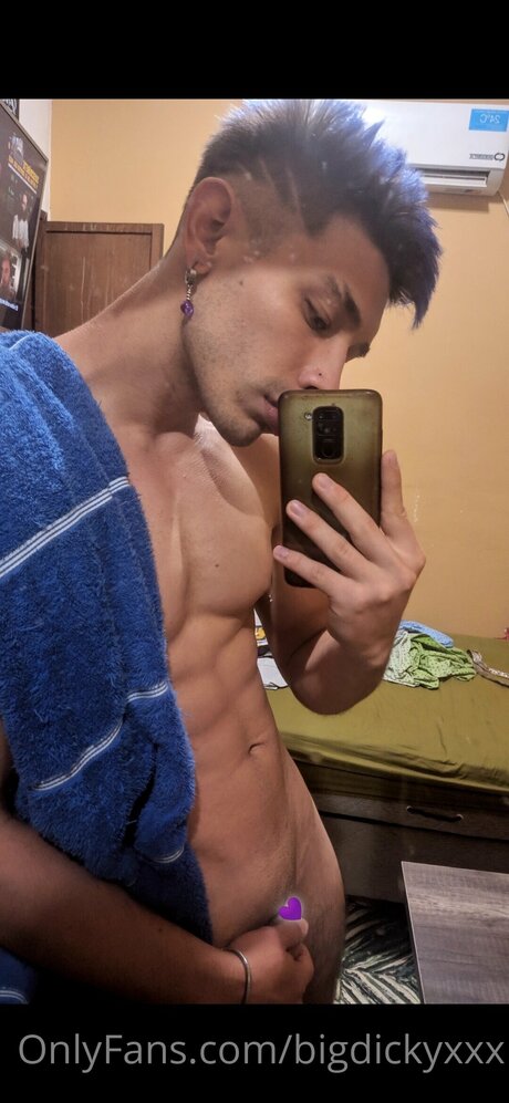 Tomas Rager Nacktbilder OnlyFans geleakt