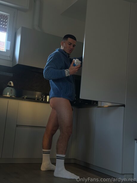 Ardyn Ren OnlyFans öffentliche Fotos OnlyFans