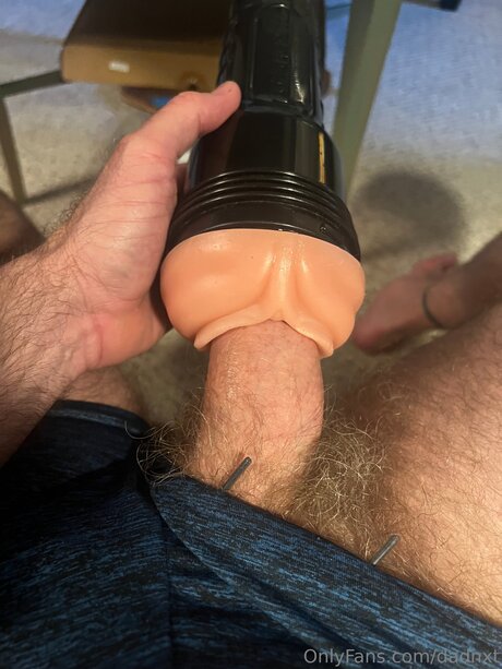 Dadnxt Neue geleakte OnlyFans-Inhalte