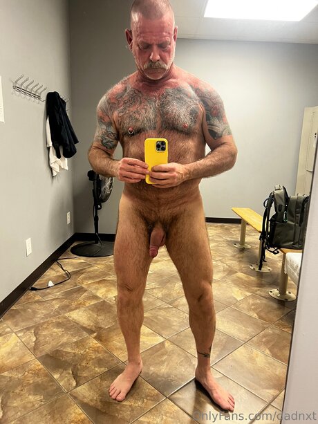 Dadnxt Nacktbilder von OnlyFans