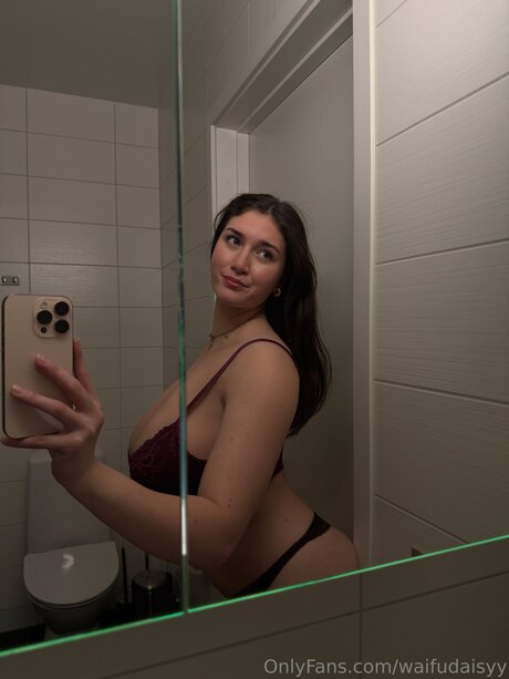 Waifudaisyy Kostenlose OnlyFans-Pornos