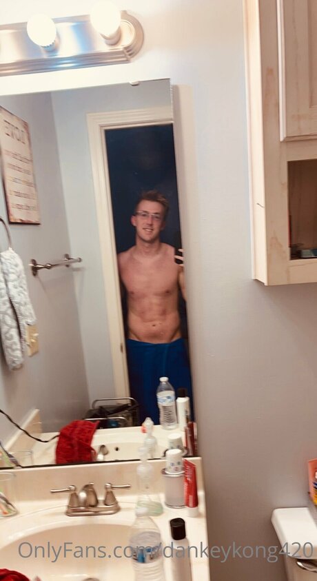 Dankey Kong OnlyFans Porno