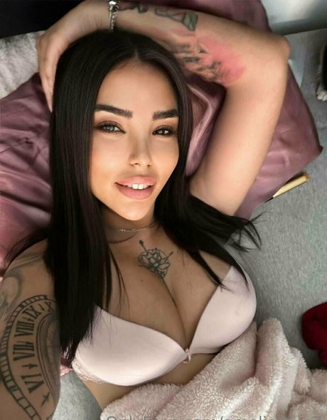 ameliereve7 OnlyFans-Creator