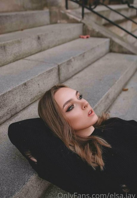 Elsa Jay OnlyFans Leak Pornografie