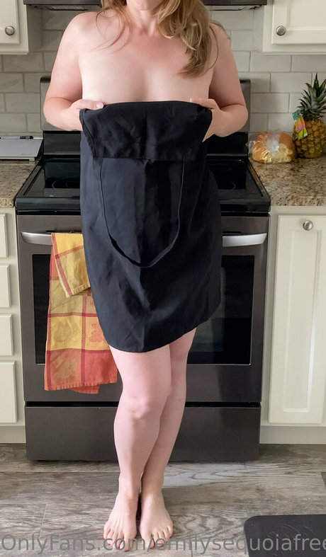 emilysequoiafree OnlyFans Leaks Nacktbilder