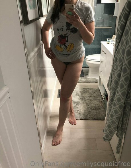 emilysequoiafree Nacktbilder von OnlyFans geleakt