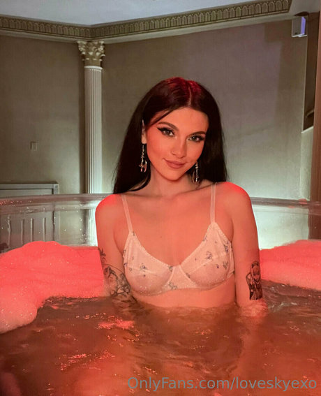 loveskyexo OnlyFans Porn Nackt