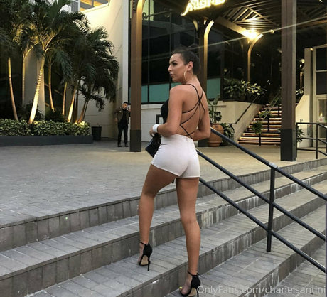 chanelsantini Nacktbilder von OnlyFans geleakt