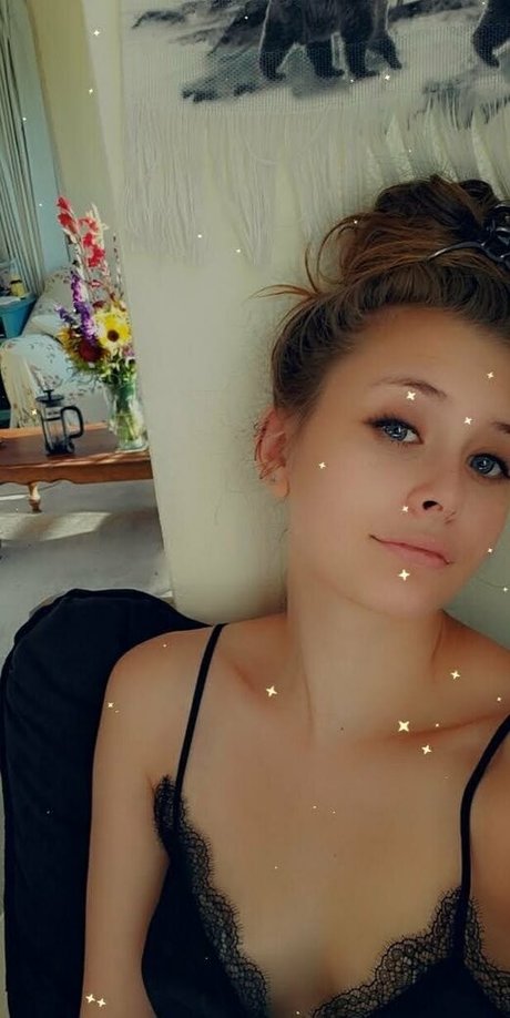 dakotamoonj OnlyFans Model Fotos