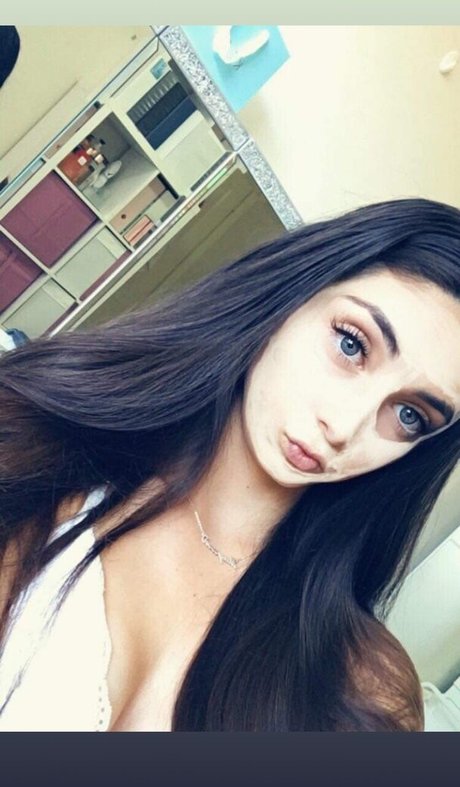 Mayroon Kawash OnlyFans Bilder geleakt