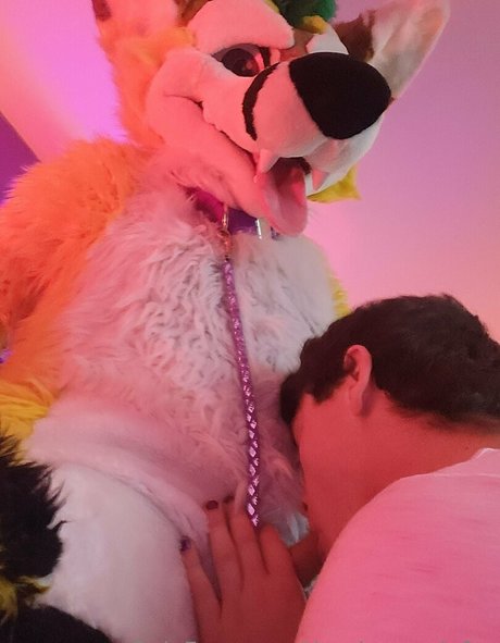 thepineapplefox Oben ohne OnlyFans