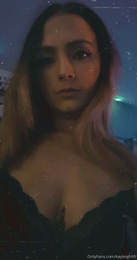 kayleigh95 OnlyFans-Pornoleak