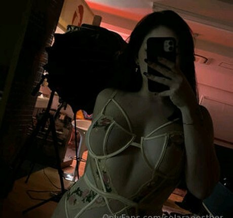 solaraeesther Nacktbilder OnlyFans geleakt