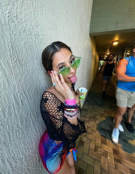 GroovyMya OnlyFans-Archiv