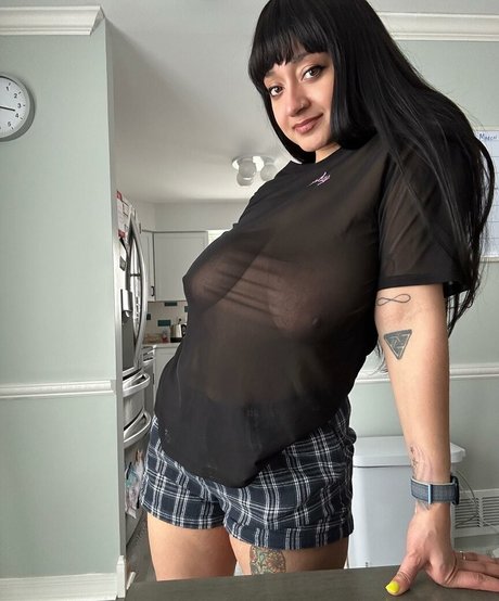 DelilahMoonx OnlyFans nackt