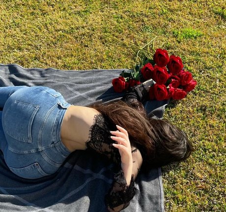 Noure Sahli OnlyFans Nackt Content