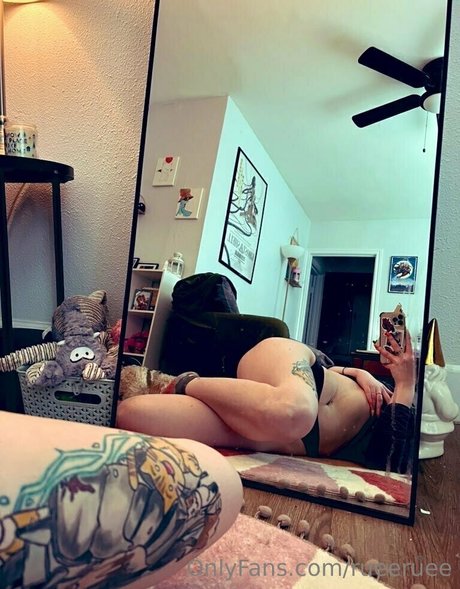 rueeruee Leak von OnlyFans-Inhalten