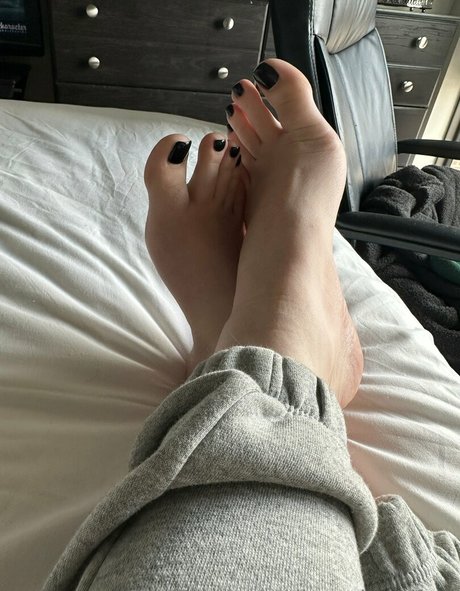 divaxxbabyfree Strip OnlyFans