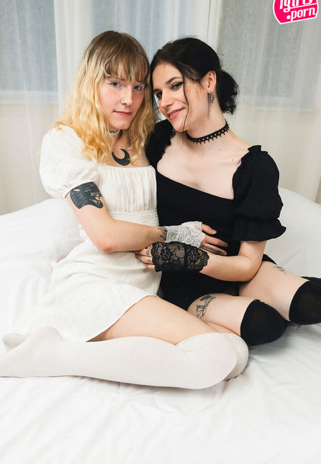 Willow Astilbe OnlyFans Model Fotos