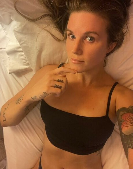 Horsegirldotjpeg OnlyFans