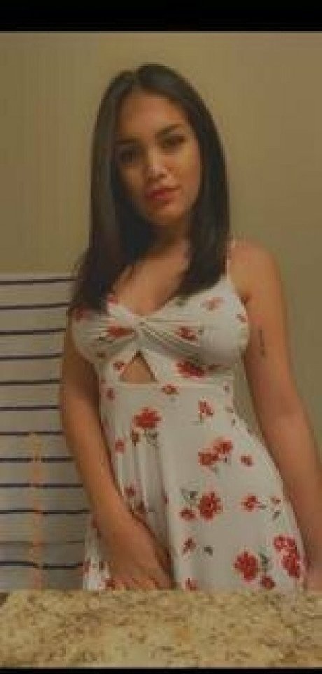 Alina Belle OnlyFans-Leaks