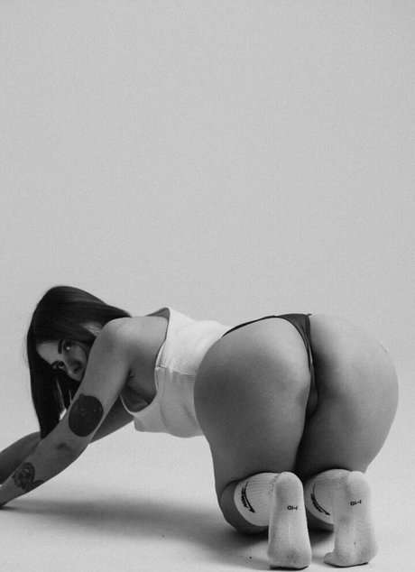 aelmiramirae Leaked OnlyFans Fotos