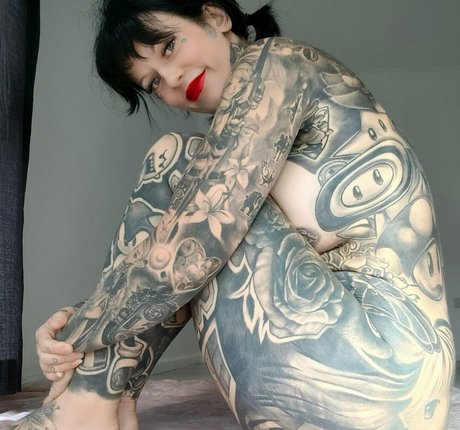 melodyradfordfree OnlyFans Bilder