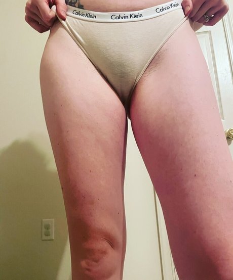 Cay Wild OnlyFans Star