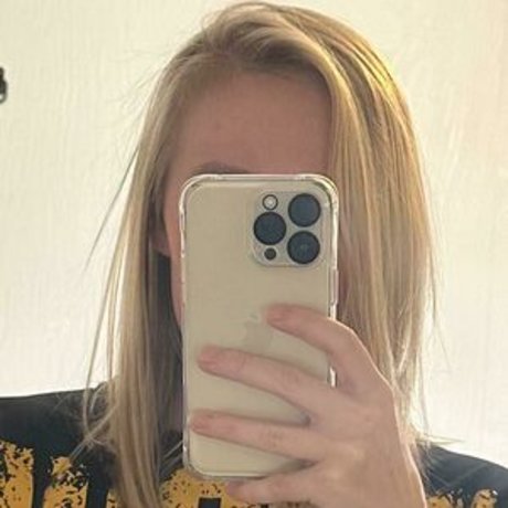 lovelylucyj20 XXX Leak OnlyFans Leak