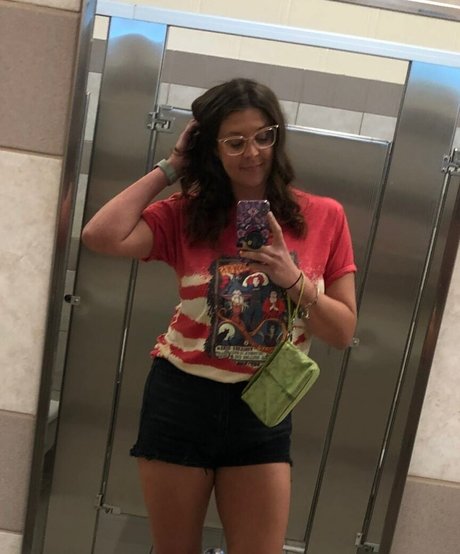 tallnerdywoman Leaks von Nacktbildern auf OnlyFans