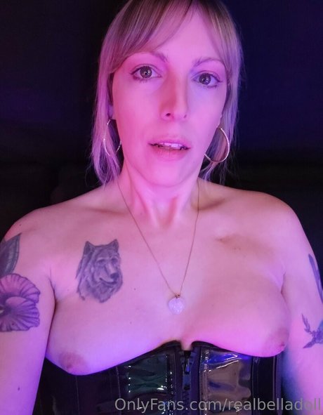 realbelladoll OnlyFans Archiv