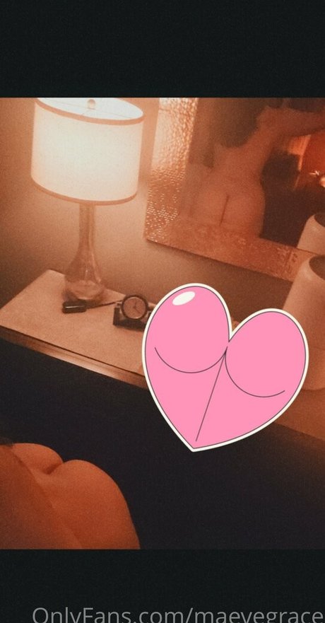 maevegrace OnlyFans Arsch Leak