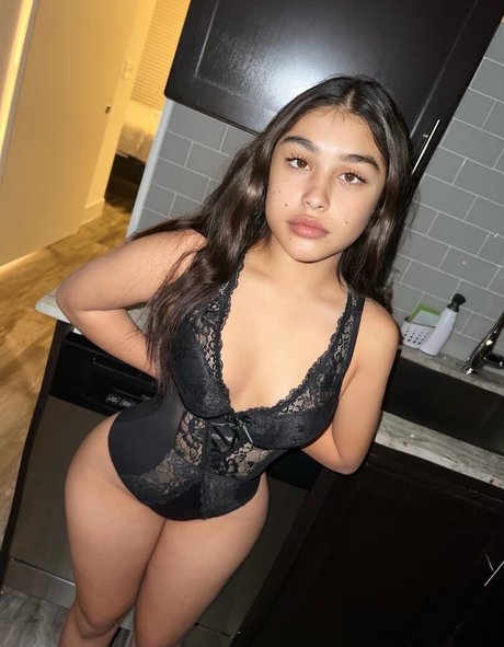 Iiluvava_ OnlyFans kostenlos geleakt