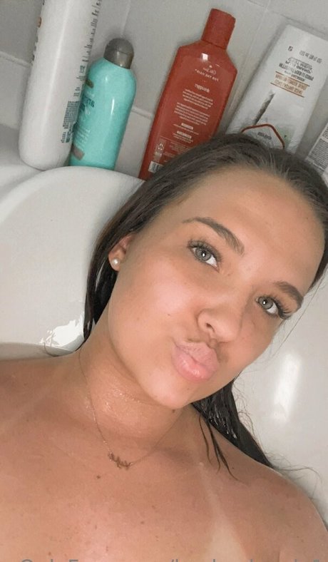 kaykaylovely1 OnlyFans Leak