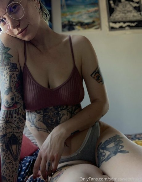 somesweetfruits Porn OnlyFans Leaks