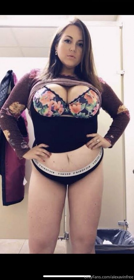 alexavinfree OnlyFans Nacktbilder