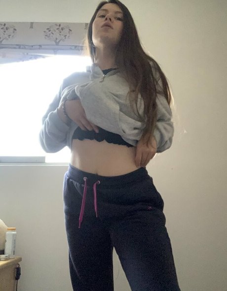 aprilsun OnlyFans geleakter Pornografie