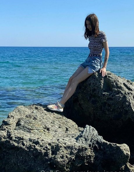 eva innocent OnlyFans Porno